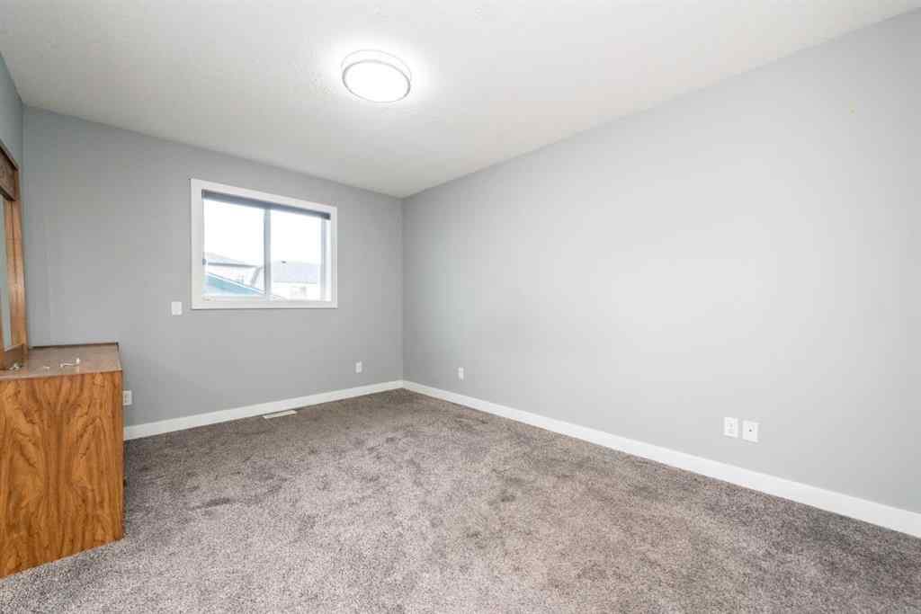 MLS® A2213387 - 163 Anaheim Circle NE in Monterey Park Calgary, Residential