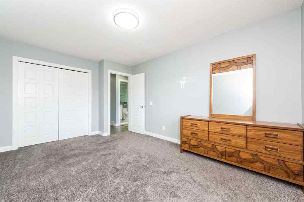MLS® A2213387 - 163 Anaheim Circle NE in Monterey Park Calgary, Residential