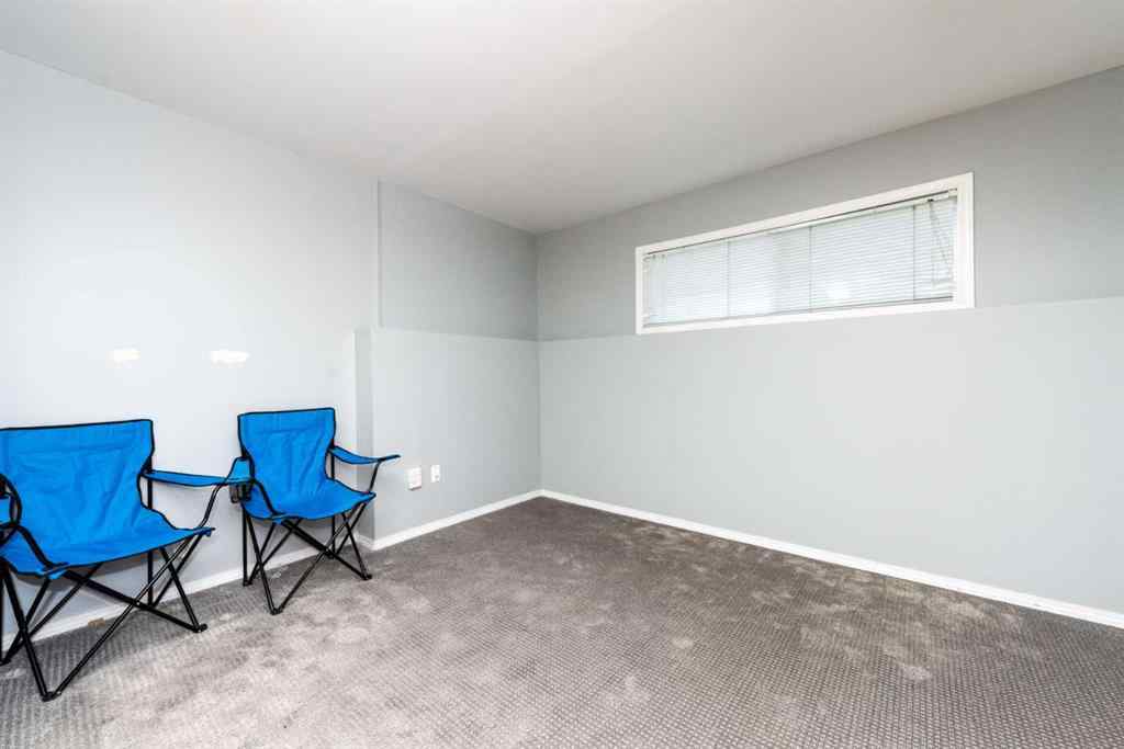 MLS® A2213387 - 163 Anaheim Circle NE in Monterey Park Calgary, Residential
