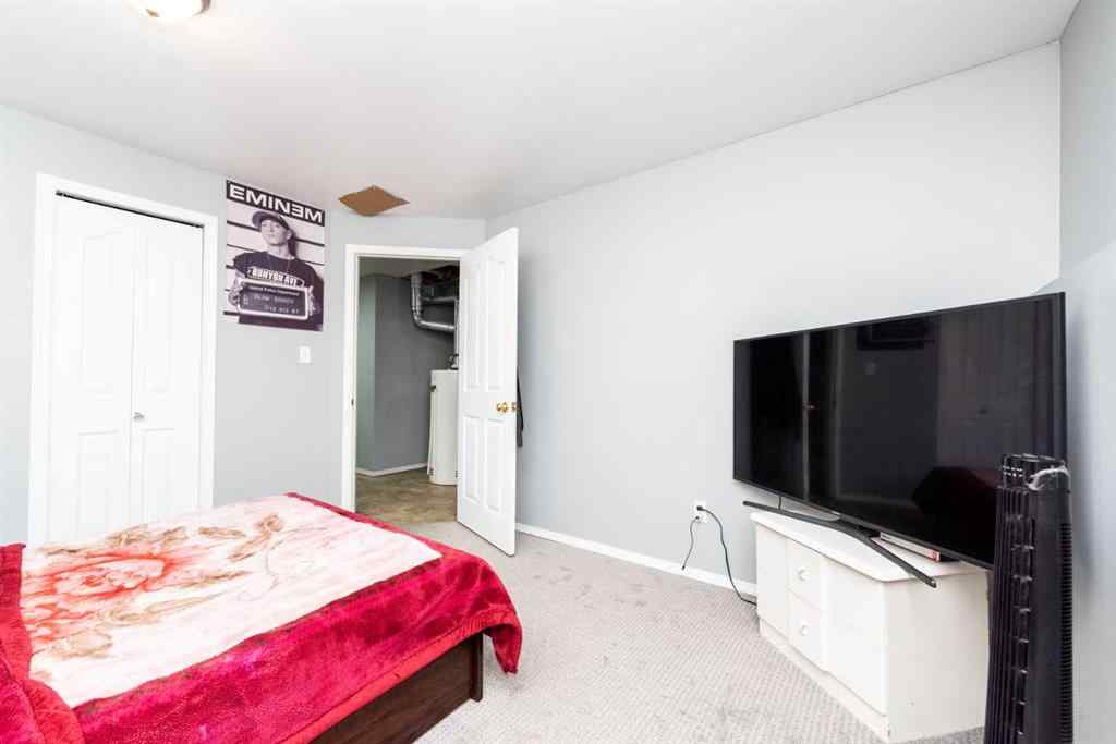 MLS® A2213387 - 163 Anaheim Circle NE in Monterey Park Calgary, Residential