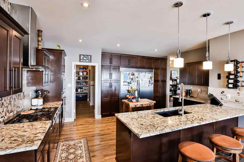 MLS® A2213395 - 239 Northlander Bend W in Garry Station Lethbridge, Residential