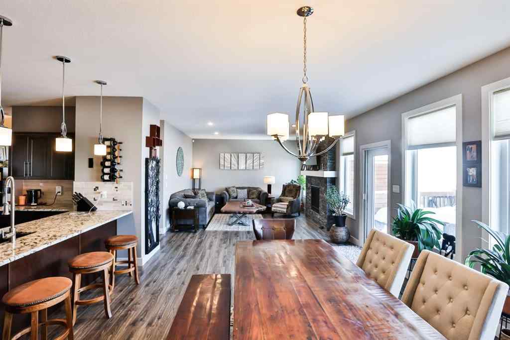 MLS® A2213395 - 239 Northlander Bend W in Garry Station Lethbridge, Residential