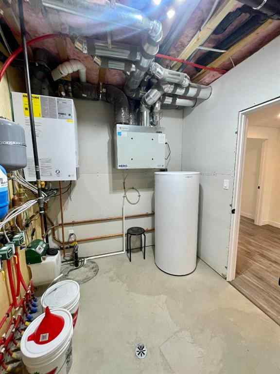 MLS® A2213415 - 6624 17 Avenue   in Edson Edson, Residential