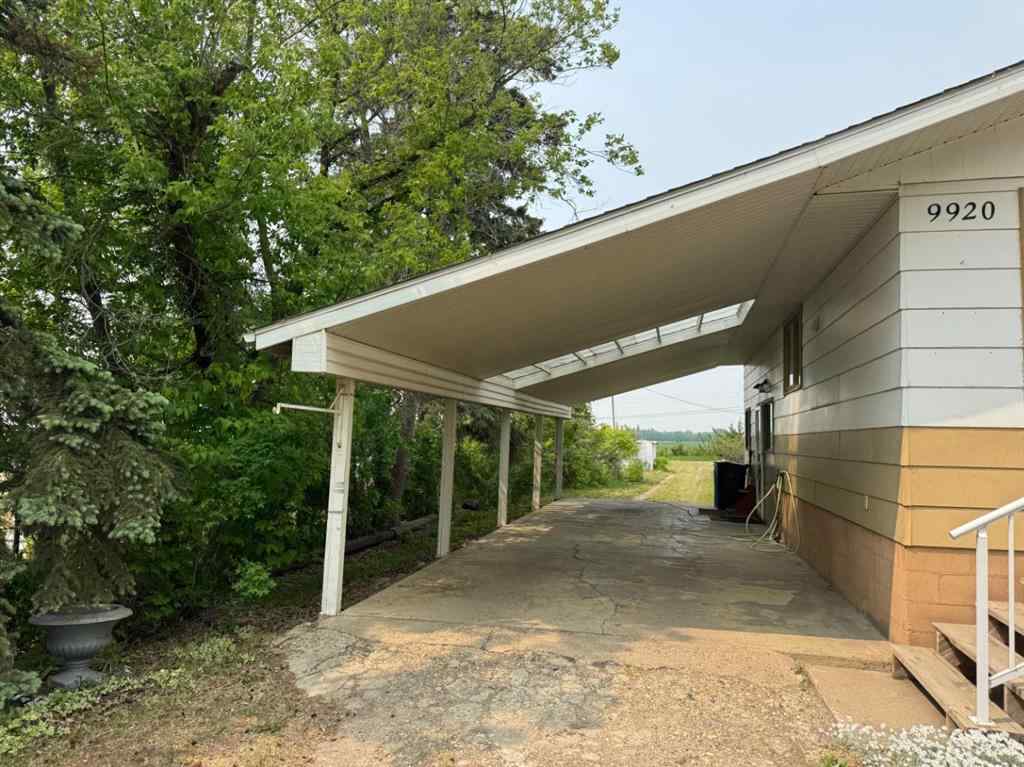 MLS® A2213443 - 9920 113 Street  in NONE Fairview, Residential