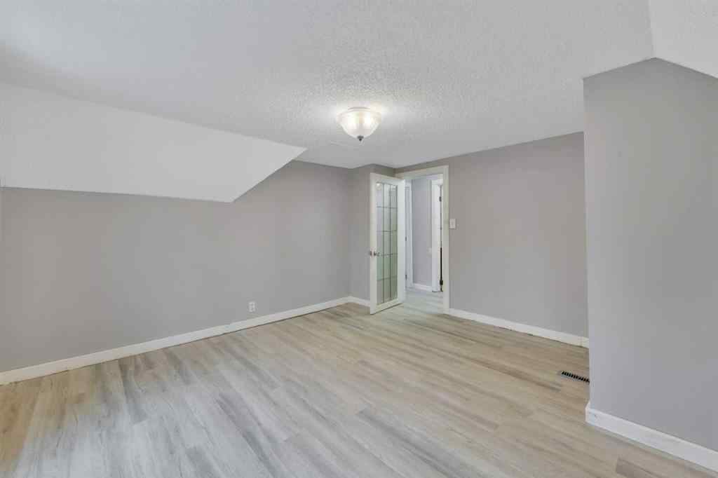 MLS® A2213462 - 5140 48 Street  in Central Innisfail Innisfail, Residential