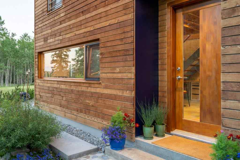 MLS® A2213528 - 264161 Richards Road (Rge Rd 74)   in NONE Rural Bighorn No. 8, M.D. of, Residential