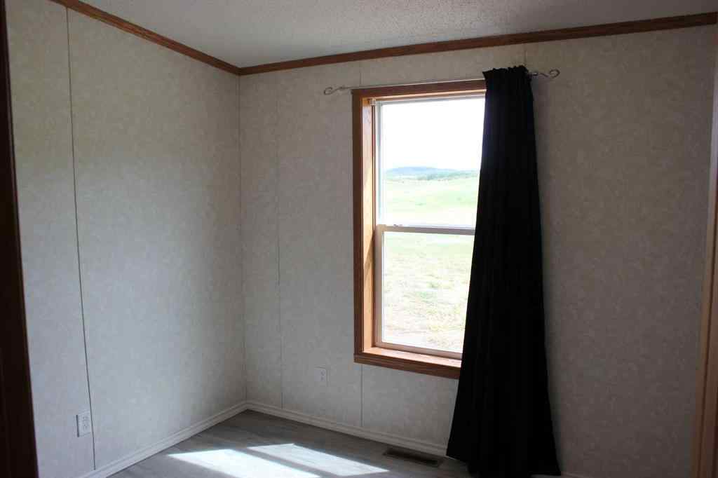 MLS® A2213553 - 37479 Range Road 260   in NONE Rural Red Deer County, Residential