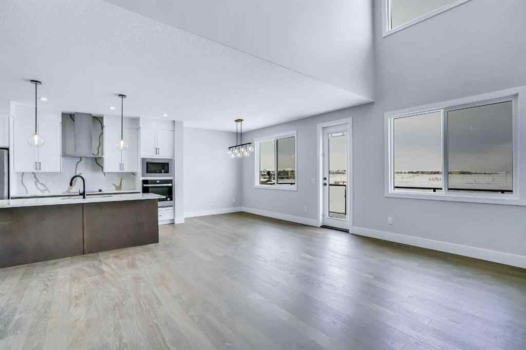 MLS® A2213557 - 256 Savanna Drive NE in Saddle Ridge Calgary, Residential