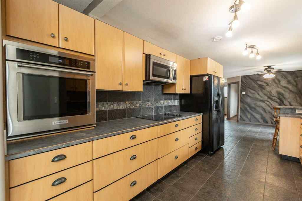 MLS® A2213563 - 34156 Range Road 270   in NONE Rural Red Deer County, Agri-Business
