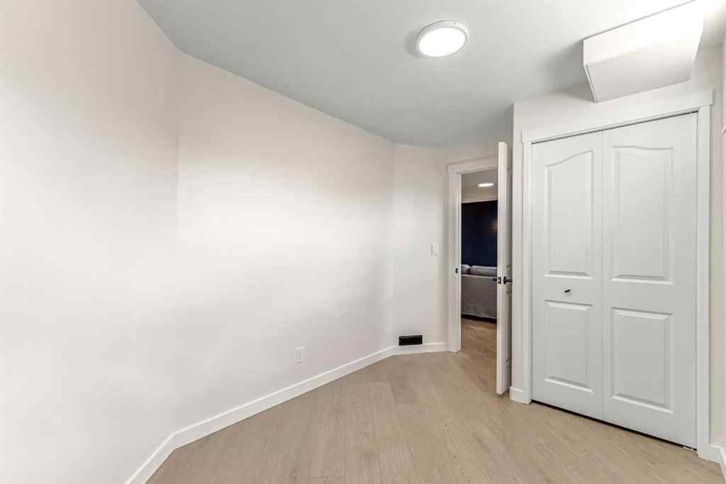 MLS® A2213585 - 35 Logan Close  in Lancaster Meadows Red Deer, Residential