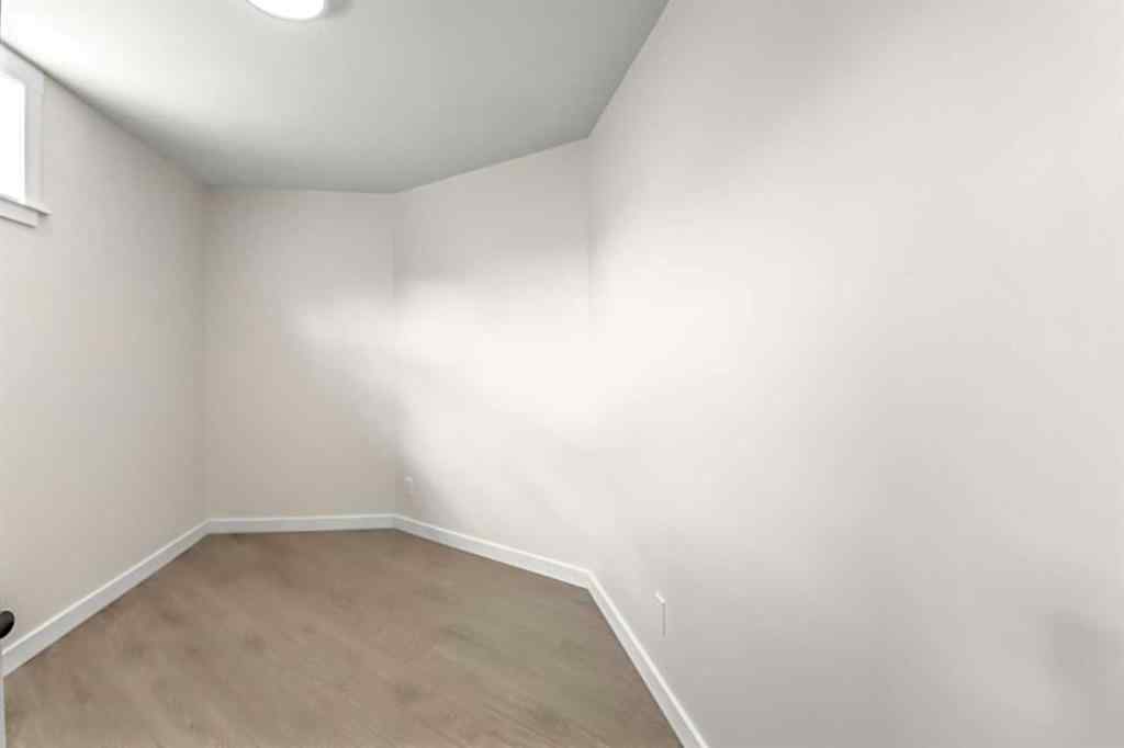 MLS® A2213585 - 35 Logan Close  in Lancaster Meadows Red Deer, Residential
