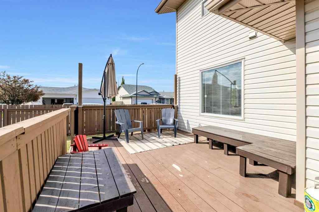 MLS® A2213585 - 35 Logan Close  in Lancaster Meadows Red Deer, Residential