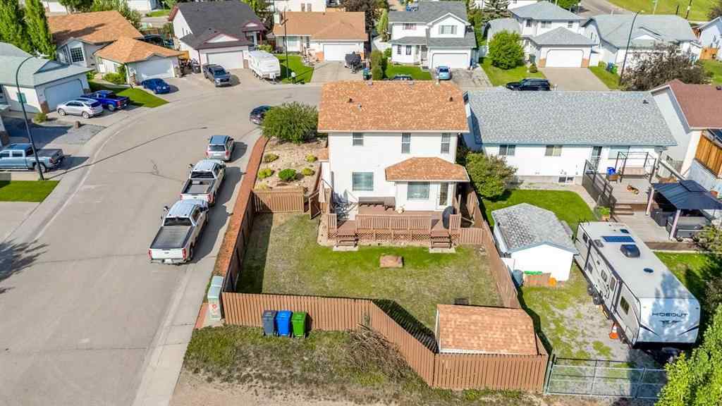 MLS® A2213585 - 35 Logan Close  in Lancaster Meadows Red Deer, Residential