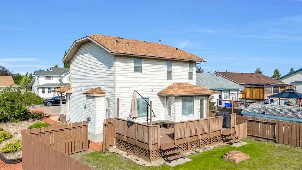 MLS® A2213585 - 35 Logan Close  in Lancaster Meadows Red Deer, Residential