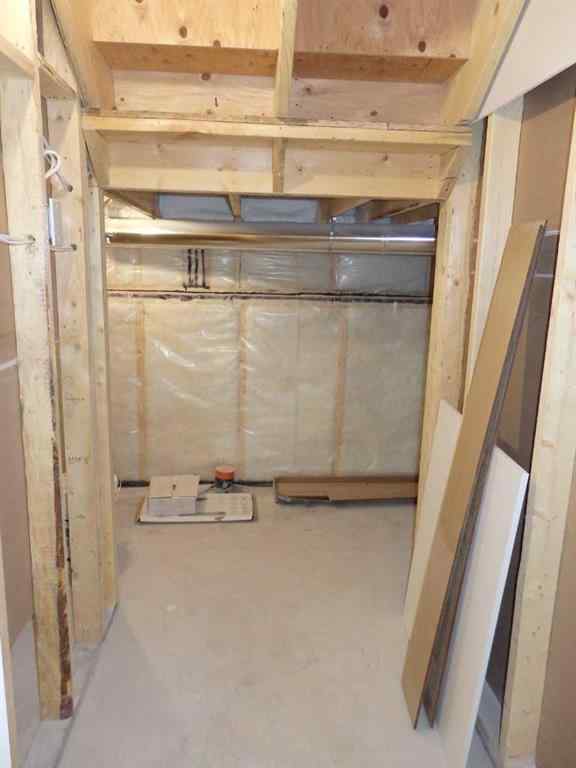 MLS® A2213637 - 136 Hollman Close  in Hawkridge Estates Penhold, Residential