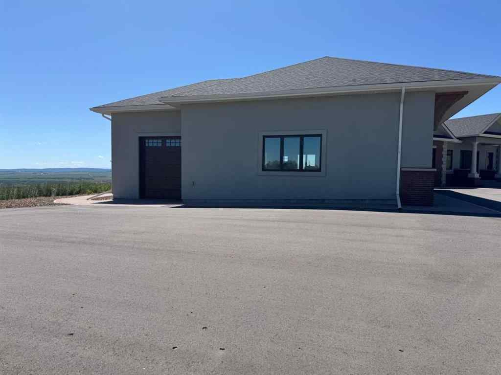 MLS® A2213658 - 40243 Big Hill Road  in NONE Rural Rocky View County, Residential