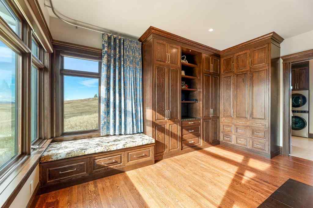MLS® A2213658 - 40243 Big Hill Road  in NONE Rural Rocky View County, Residential