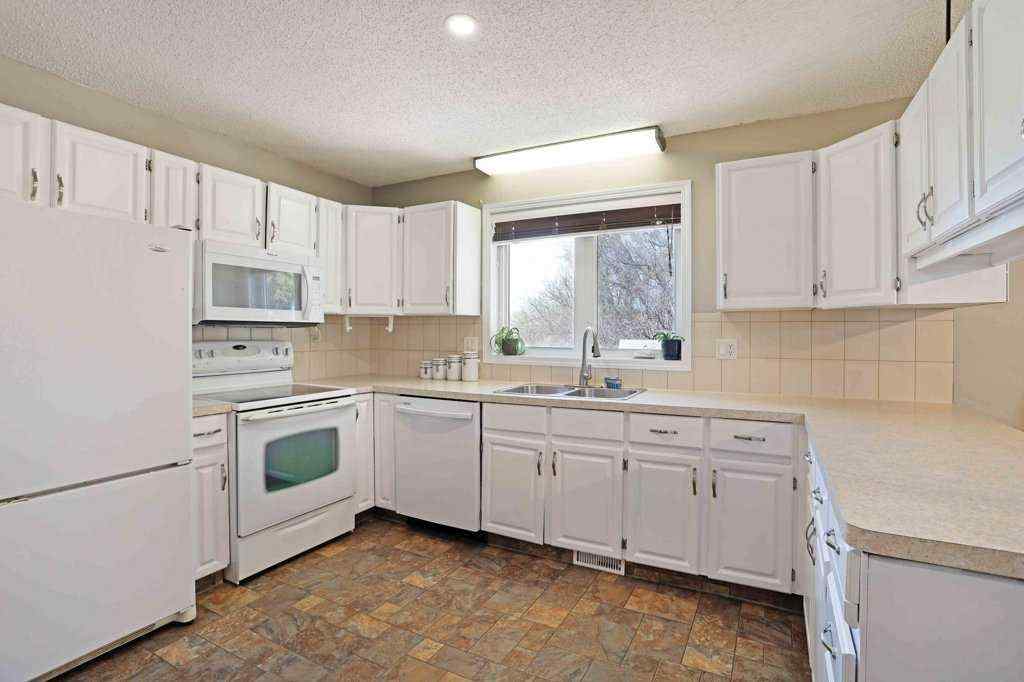 MLS® A2213666 -  #26, 142041 TR 200   in NONE Rural Newell, County of, Residential