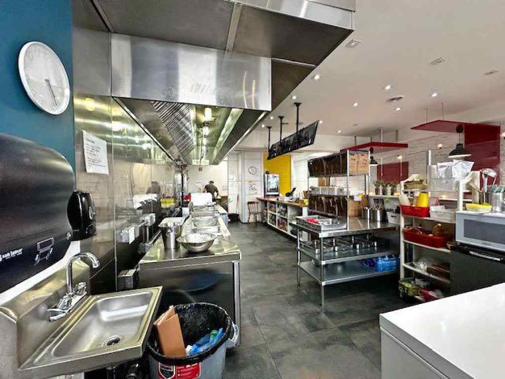 MLS® A2213668 -     in  Calgary, Commercial