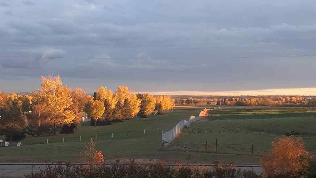 MLS® A2213771 - 6010 50 Avenue  in None Lacombe, Residential