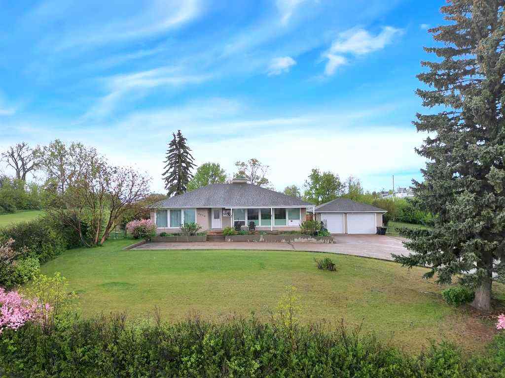 MLS® A2213771 - 6010 50 Avenue  in None Lacombe, Residential