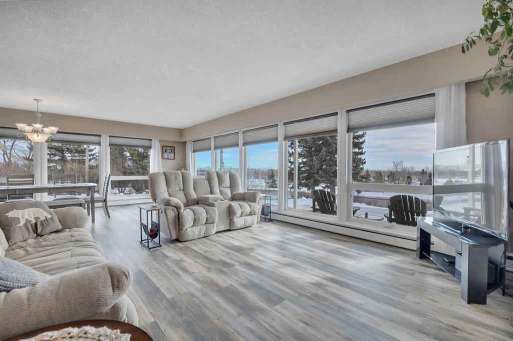 MLS® A2213771 - 6010 50 Avenue  in None Lacombe, Residential
