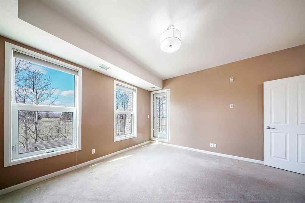 MLS® A2213784 - Unit #207 5040 53 Street  in Downtown Sylvan Lake, Residential