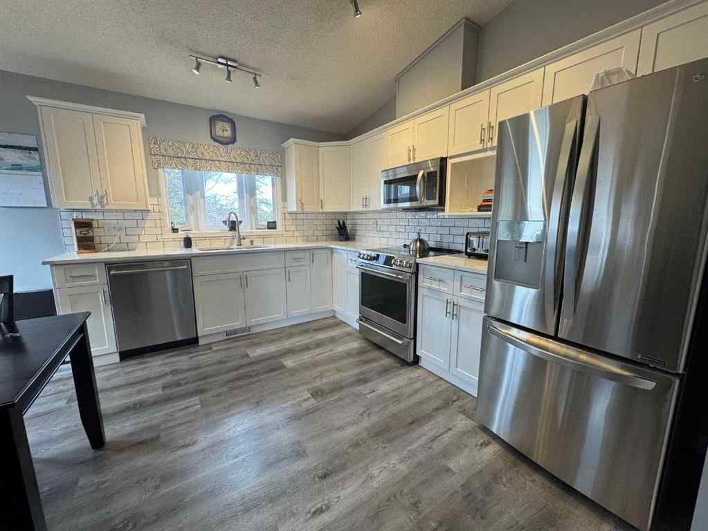 MLS® A2213807 - 3109 47 Avenue  in Athabasca Town Athabasca, Residential