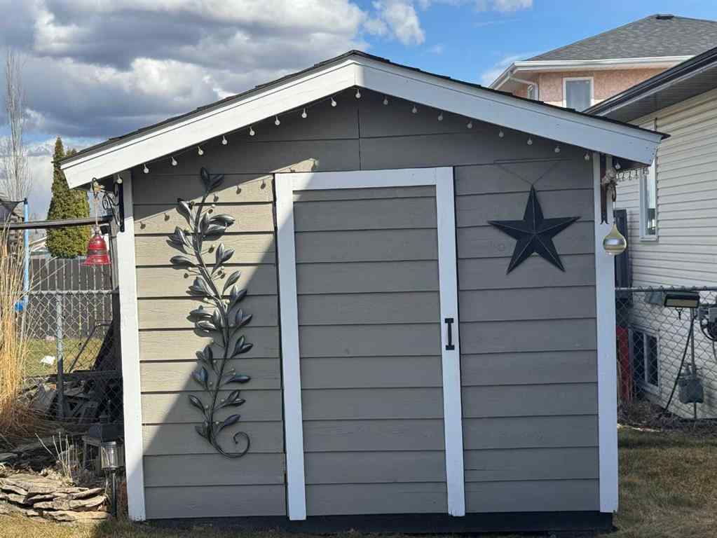MLS® A2213807 - 3109 47 Avenue  in Athabasca Town Athabasca, Residential