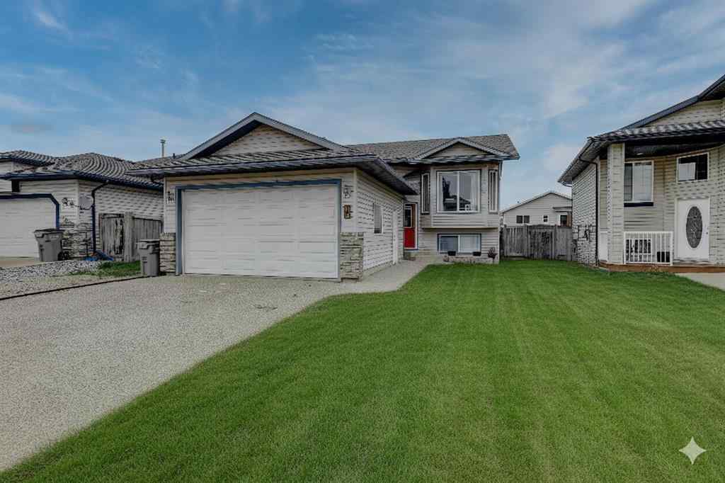MLS® A2213841 - 77 Pinnacle Crescent   in Pinnacle Ridge Grande Prairie, Residential