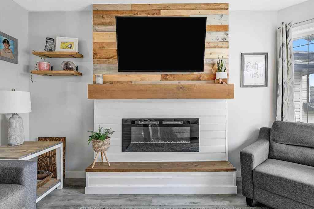 MLS® A2213841 - 77 Pinnacle Crescent   in Pinnacle Ridge Grande Prairie, Residential