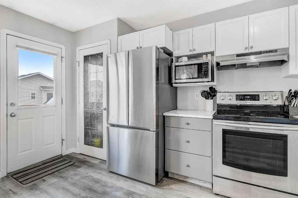 MLS® A2213841 - 77 Pinnacle Crescent   in Pinnacle Ridge Grande Prairie, Residential