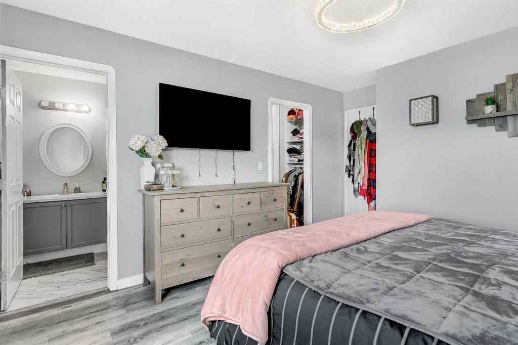 MLS® A2213841 - 77 Pinnacle Crescent   in Pinnacle Ridge Grande Prairie, Residential