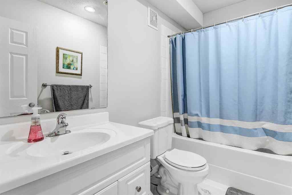 MLS® A2213841 - 77 Pinnacle Crescent   in Pinnacle Ridge Grande Prairie, Residential