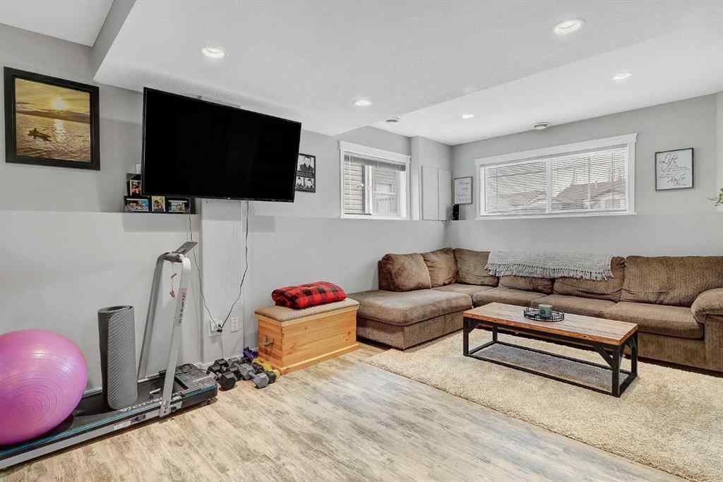 MLS® A2213841 - 77 Pinnacle Crescent   in Pinnacle Ridge Grande Prairie, Residential