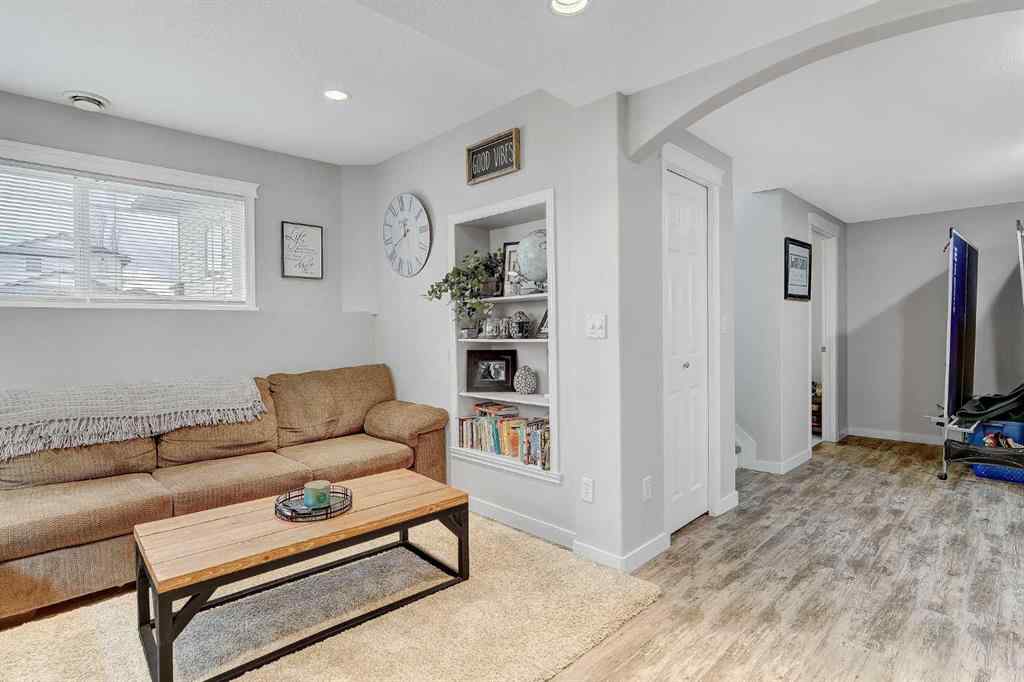 MLS® A2213841 - 77 Pinnacle Crescent   in Pinnacle Ridge Grande Prairie, Residential