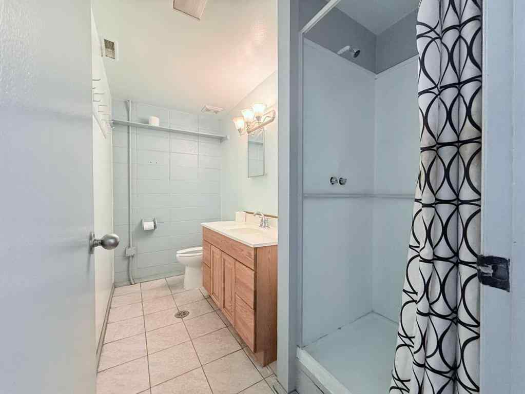 MLS® A2213847 - 9508 110 Street  in Richmond Industrial Park Grande Prairie, Commercial