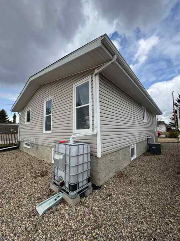 MLS® A2213916 - 5135 55 Avenue   in Edgerton Edgerton, Residential
