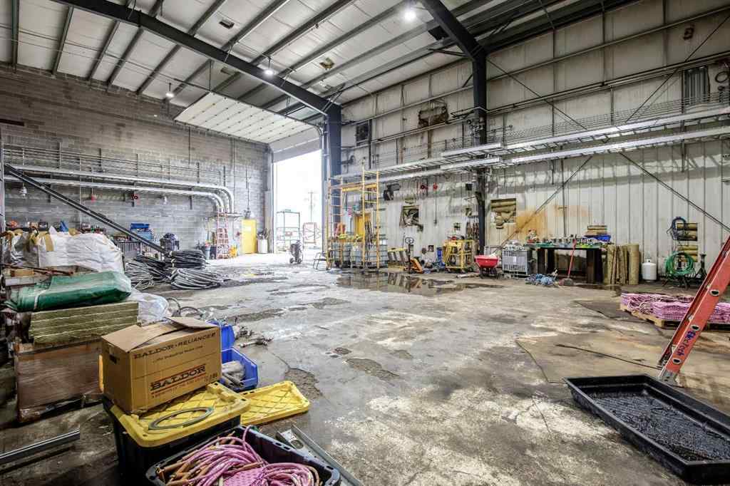 MLS® A2213921 - 450254 82 Street E in Abilds Industrial Park Rural Foothills County, Commercial