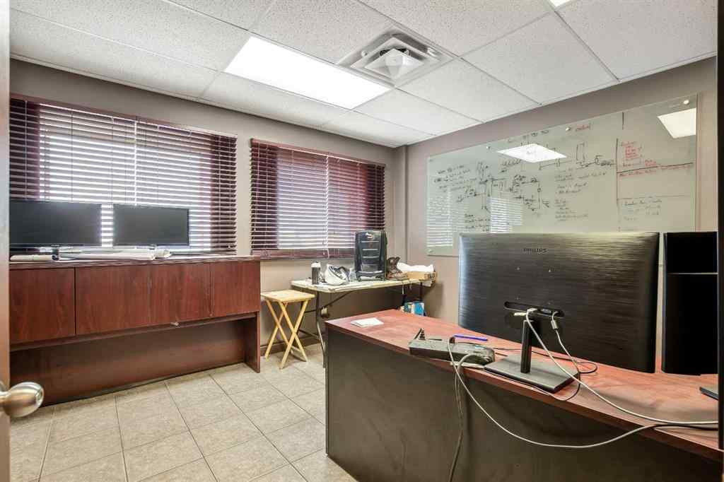 MLS® A2213921 - 450254 82 Street E in Abilds Industrial Park Rural Foothills County, Commercial