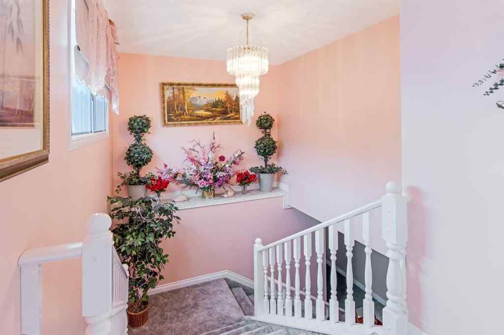 MLS® A2213930 - 3 Rustic Road  in NONE Norglenwold, Residential