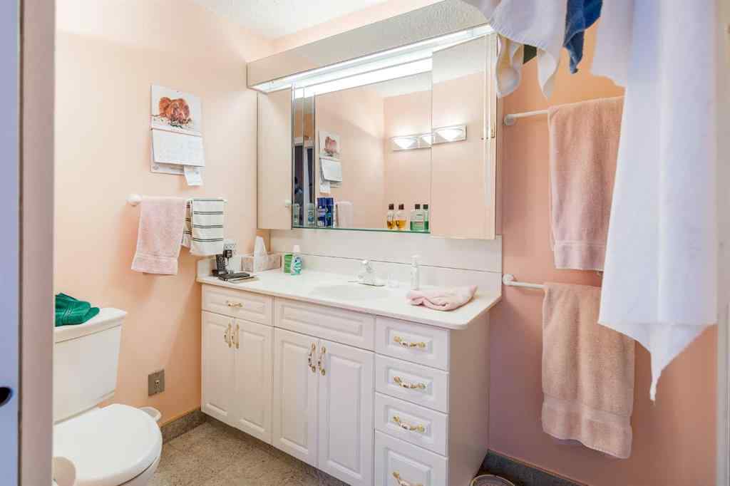 MLS® A2213930 - 3 Rustic Road  in NONE Norglenwold, Residential
