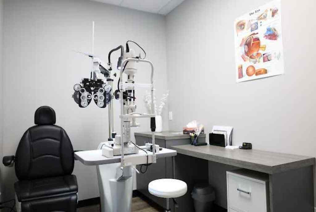 MLS® A2213955 -     in  Calgary, Commercial