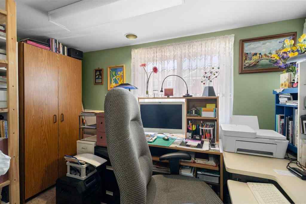 MLS® A2213994 - 4718 College Avenue  in College Heights Lacombe, Multi-Family