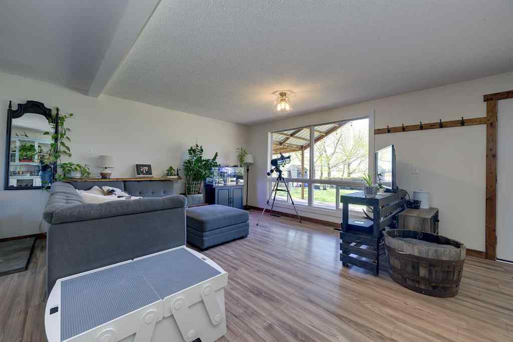 MLS® A2214014 - 37559 RR224   in NONE Rural Red Deer County, Residential