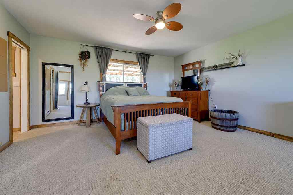 MLS® A2214014 - 37559 RR224   in NONE Rural Red Deer County, Residential