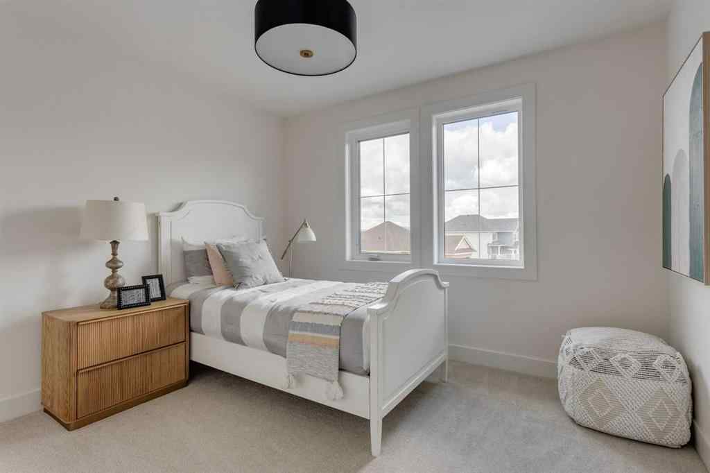MLS® A2214059 - 46 Heritage Close  in Heritage Hills Cochrane, Residential