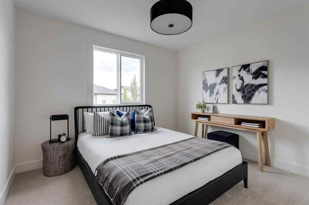 MLS® A2214059 - 46 Heritage Close  in Heritage Hills Cochrane, Residential