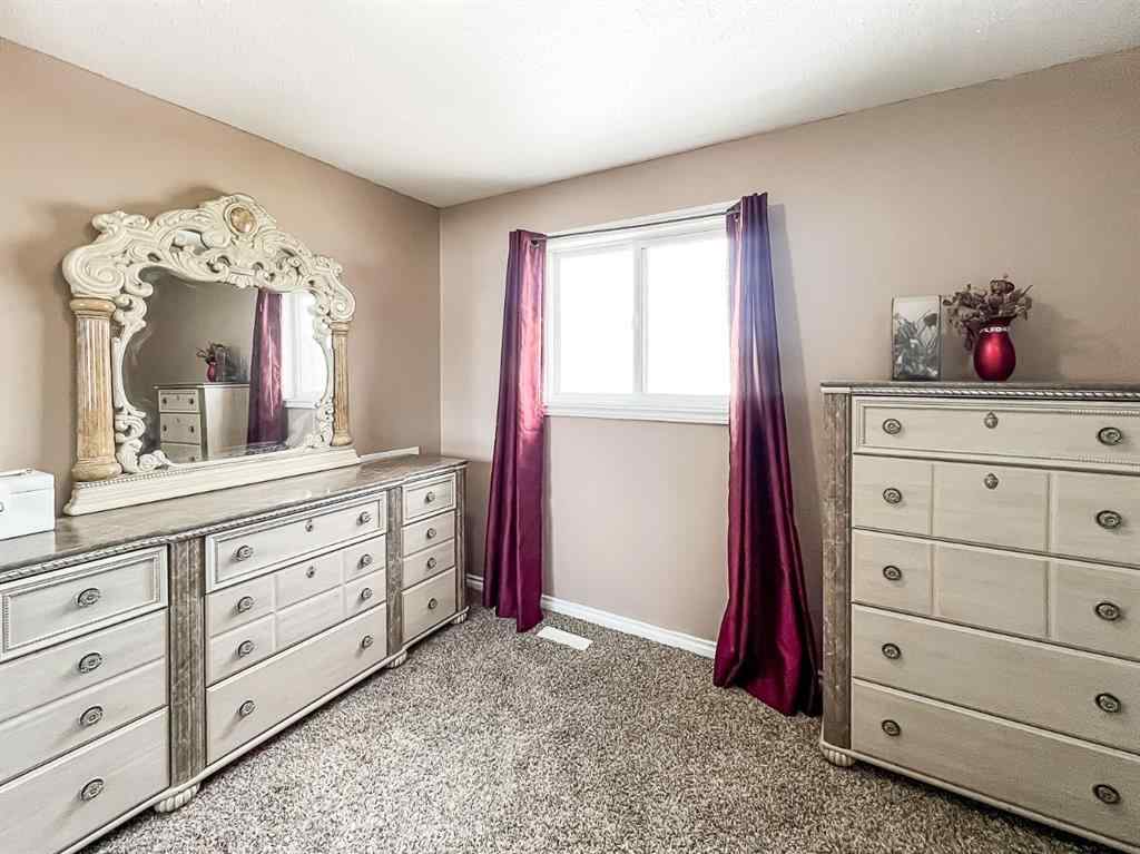 MLS® A2214094 - 5116 50 Street  in NONE Girouxville, Residential