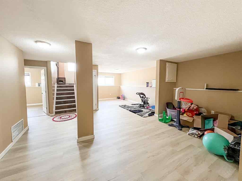 MLS® A2214094 - 5116 50 Street  in NONE Girouxville, Residential
